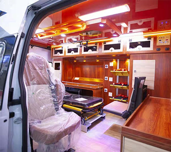 加查县车辆内部展示