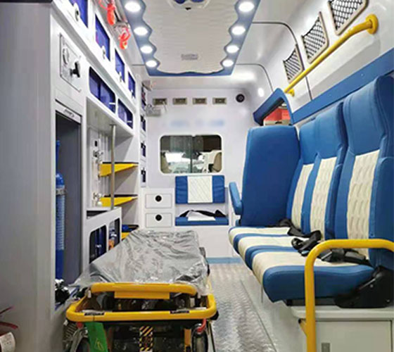 加查县车辆内部展示